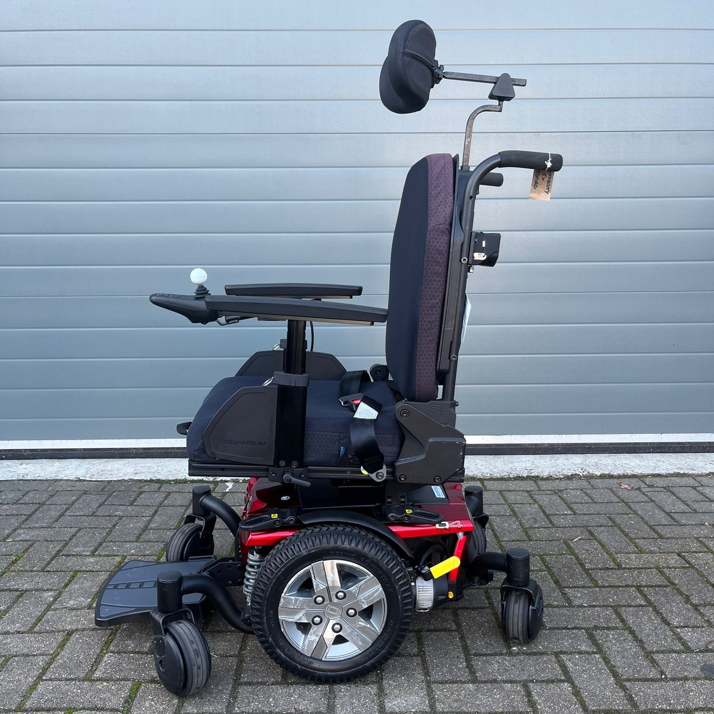 Reconditioned Q4 (C6630)